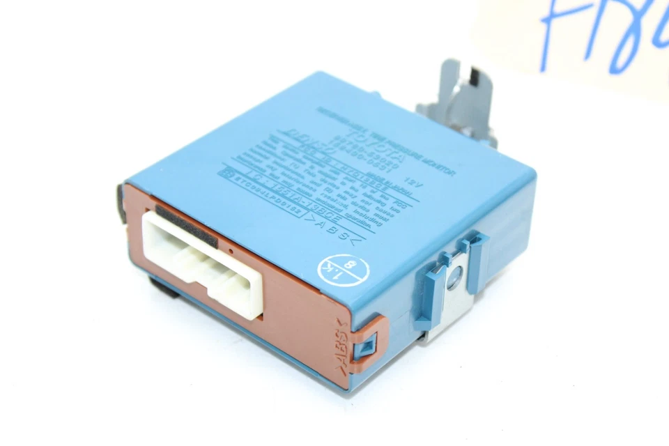 Sensor de presión de neumáticos 11 LEXUS IS250 F1841 Foto 3 de 4