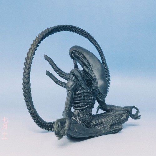 11cm Alien: Romulus Figure Alien Monster Toys Model Collection Toys Decor - Picture 2 of 5