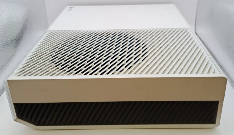 Xbox One Console, 500GB, White *Working, Read Description* - Image 3 of 4