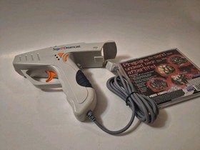 House of the Dead 2 (Sega Dreamcast, 1999) W/ Mad Catz Blaster Zapper Gun 