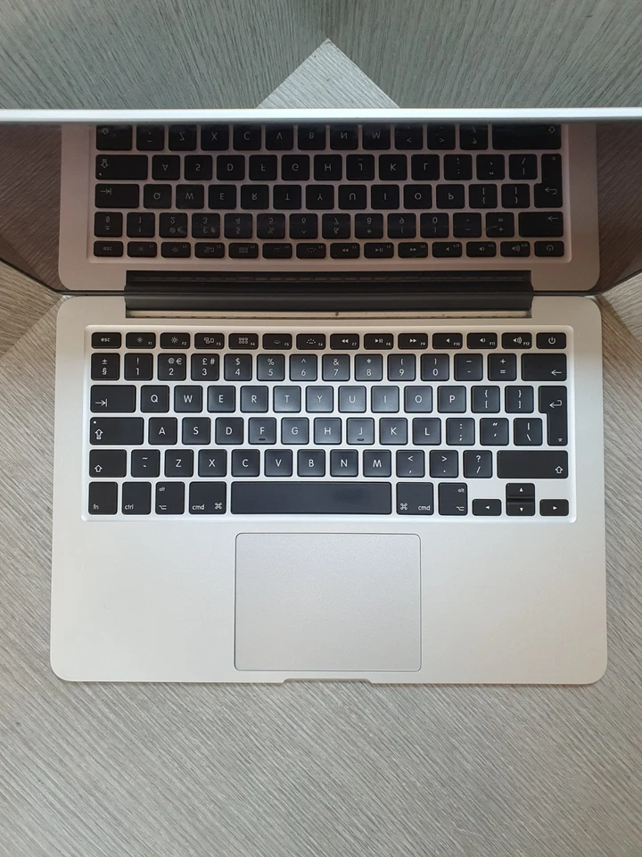 Apple MacBook Pro 13" 2015 · i5 · 8GB · 500GB, photo 2 of 5