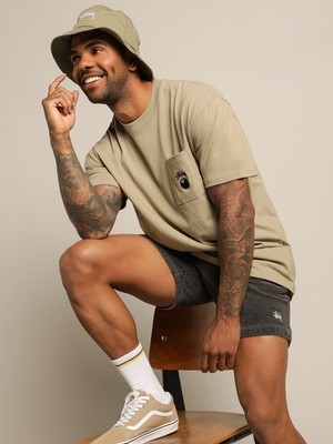 STUSSY AU Wide Wale Cord Beach Shorts Corduroy-Coal Size: 28, 30