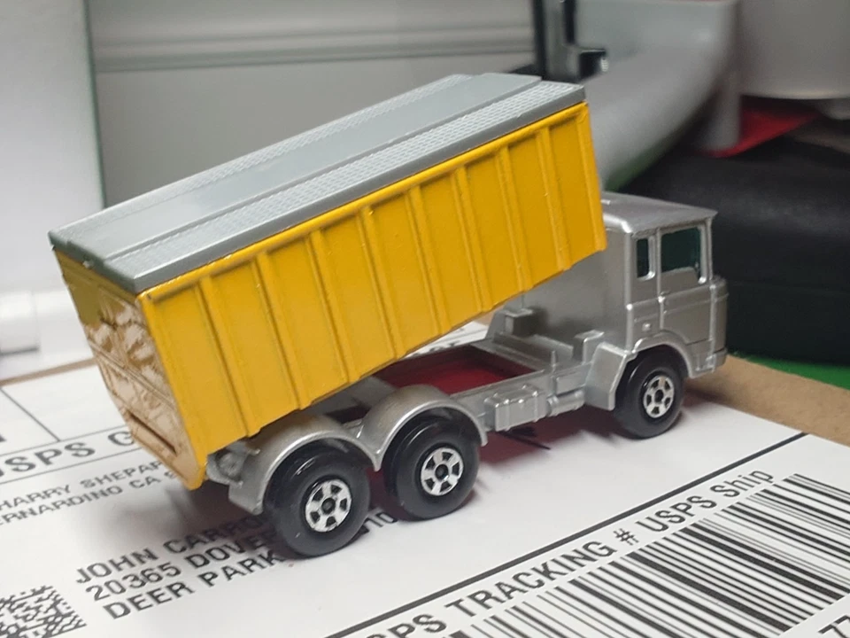 Lesney Matchbox DAF Container Tipper Truck Minty Superfast Transitional No. 47 - Image 3 of 4