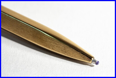 1990s beautiful Montblanc LEONARDO N° 20220 Ball Point Pen in GOLD