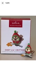 Cute Bird Sparrow COZY LIL' CRITTERS Hawk & Hat Mini Ornament '23 Hallmark Snow