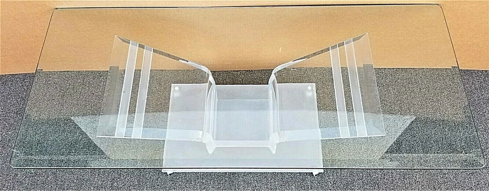 Mesa de centro de cóctel con centro de vidrio y lucite mariposa enrollable vintage MCM de 54" Foto 4 de 4