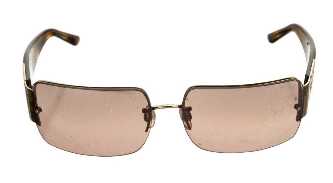 CHANEL Crystal Diamanté CC Logo Sunglasses / Brown 4095-B c