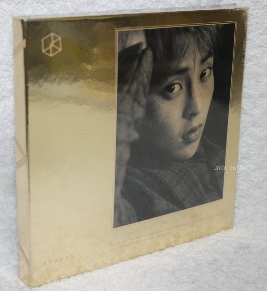 EXO Vol. 2 Exodus 2015 Taiwan CD+52P+Card -XIUMIN ver.- (Korean