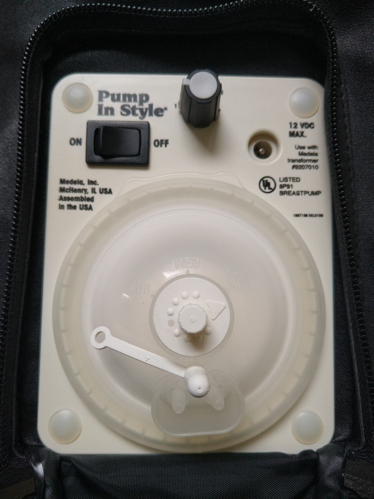 Medela In Style Tote Double Electric Breast Pump with Power Cord-image