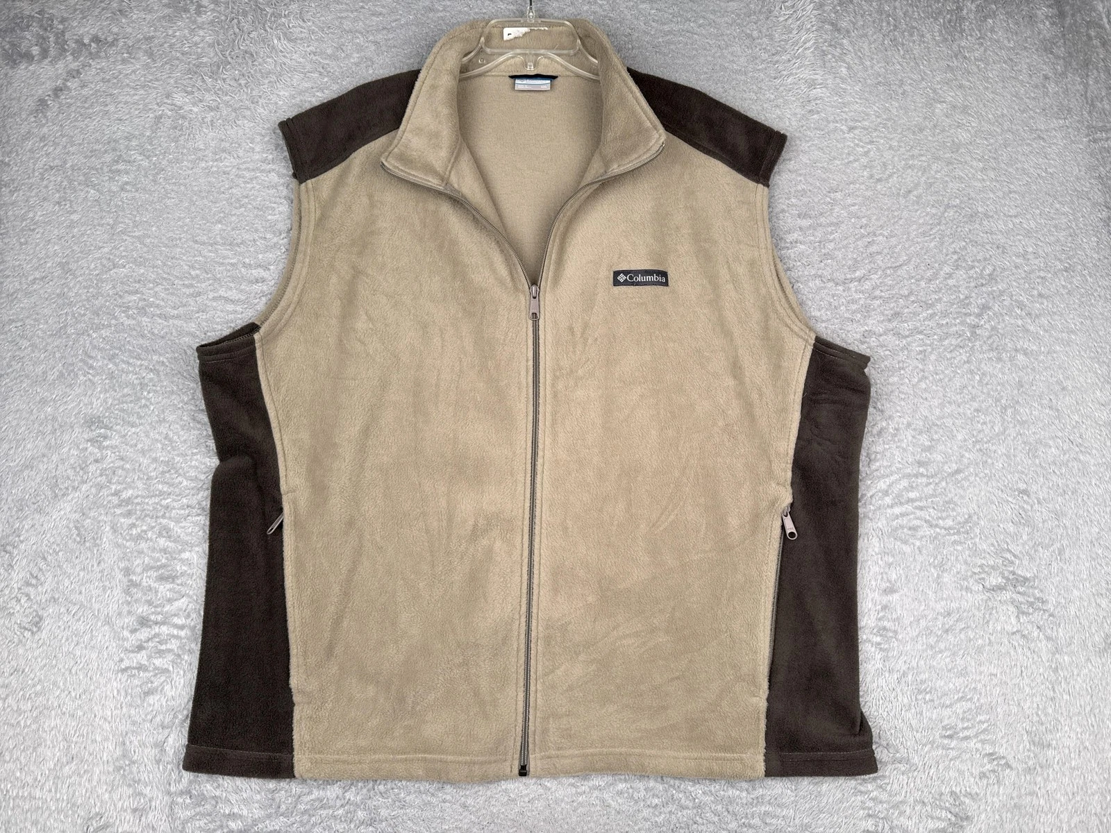 Columbia Fleece Vest Mens 2XL Beige Brown Full Zip Pockets Outdoor Hiking Warm
Opens in a new window