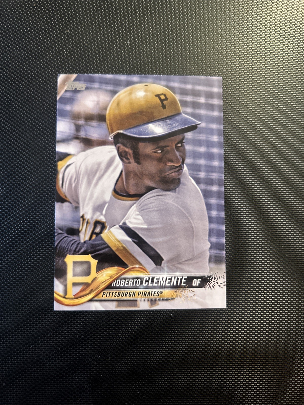 2018 Topps Update Series ROBERTO CLEMENTE #US9 SP Legend Variation (Code 030)