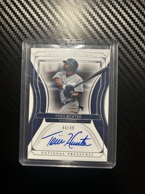2022 Panini National Treasures Definitive Ink Torii Hunter /99 On Card Auto