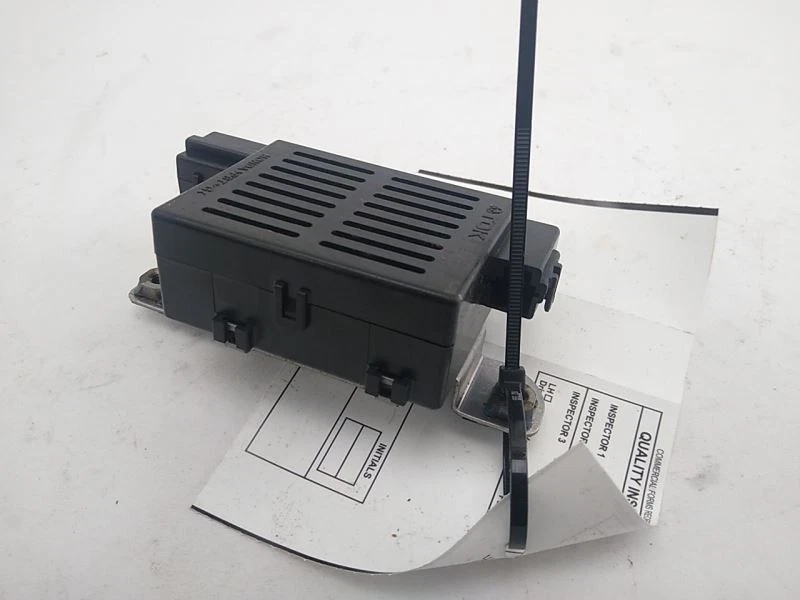 HONDA PRELUDE Rear Defroster Relay Fits 1997 1998 1999 2000 2001 - Image 4 of 4