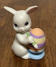 Bunny Easter Bunny Russ Berrie Co. Inc. Item 5538 Miniature Figurine