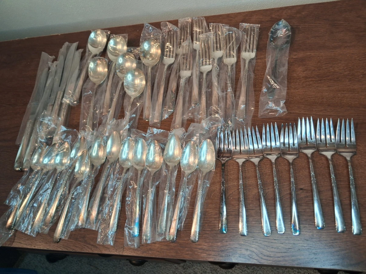 Wm. Rogers Silverware Antique US Silver-Plated Flatware for sale