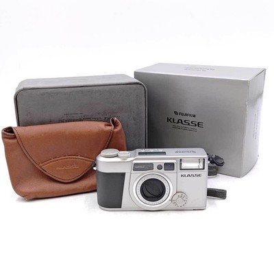 [N NEUWERTIG mit Etui] Fujifilm Fuji Klasse Silber 35mm Point & Shoot Kamera ...