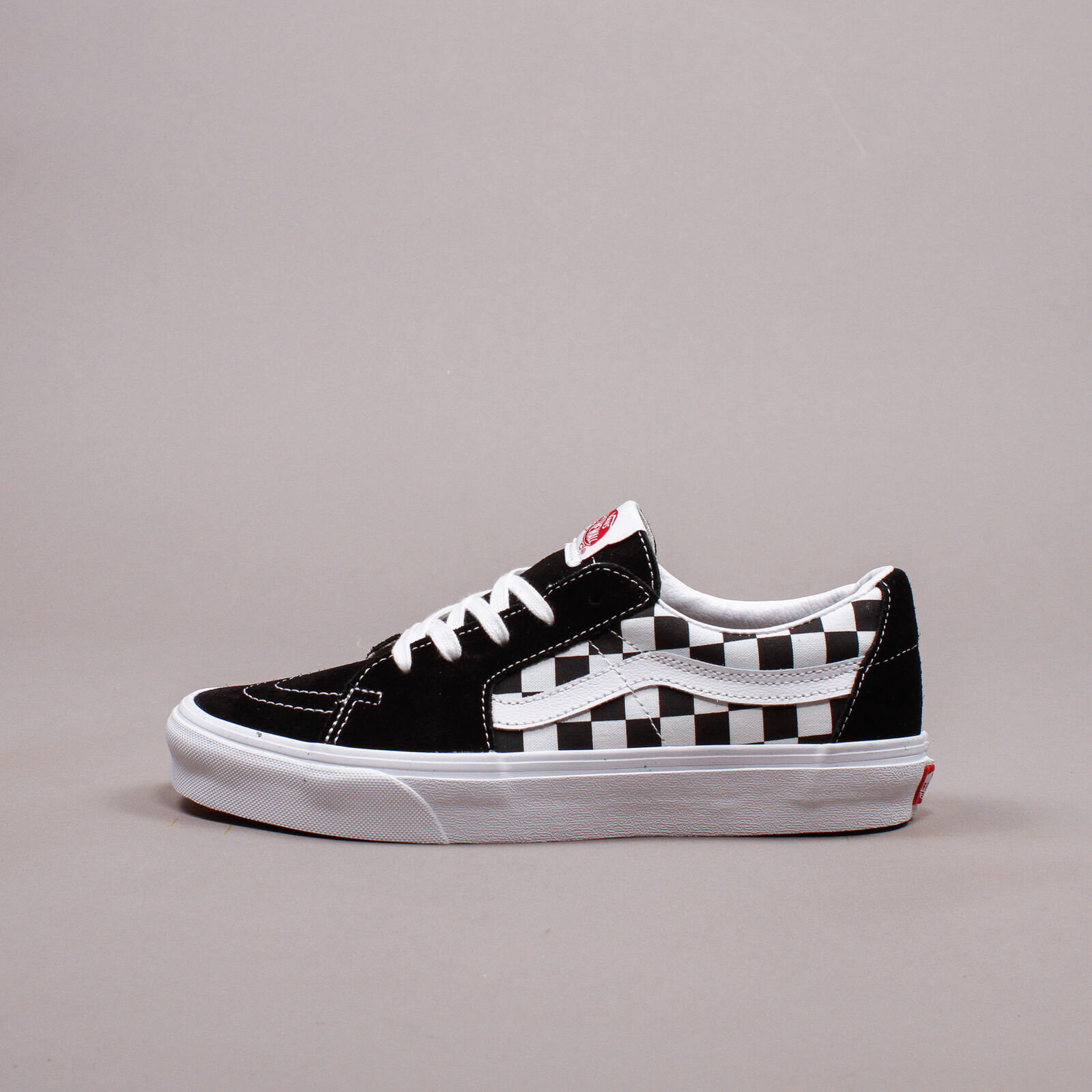 vans sk8 low black and white