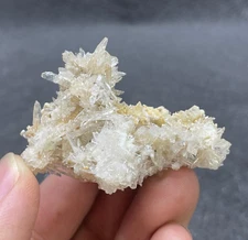 Natural Raw Stone Creedite Quartz Crystal Mineral Specimen Rock Healing Gift