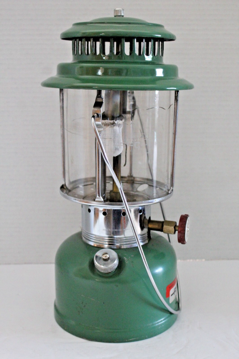 AFC ASHFLASH Lantern Model 1022 Double Mantle Gasoline w/Original