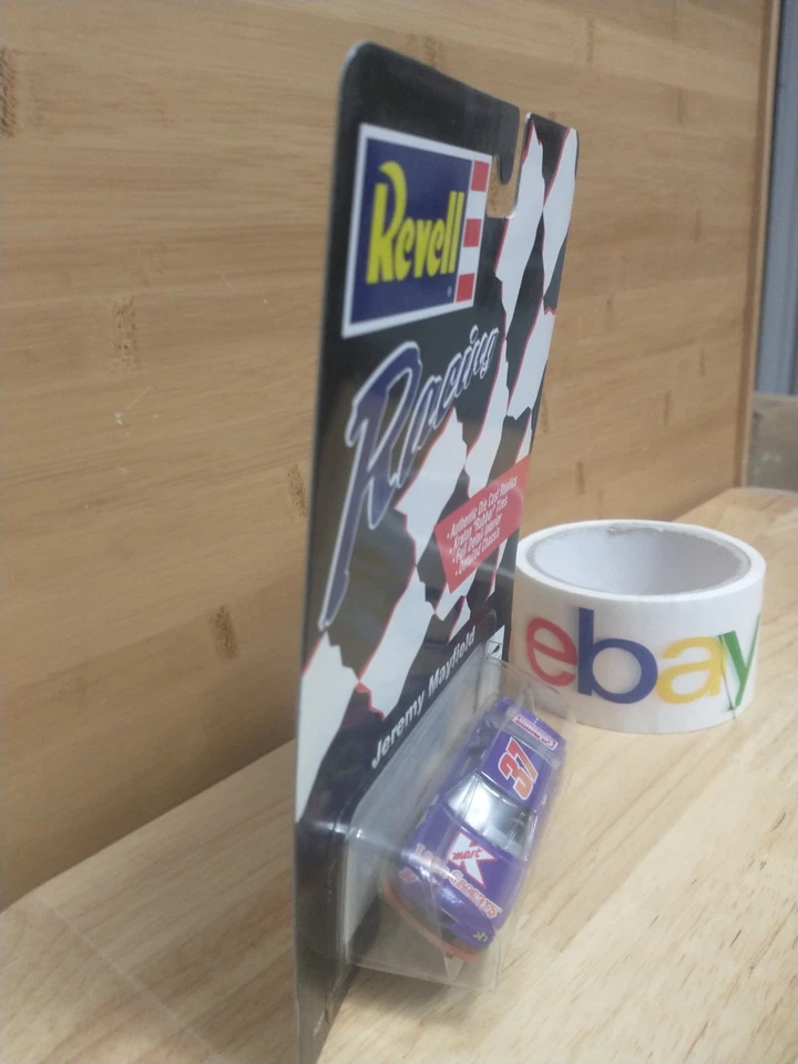 Revell Racing 1/64 NASCAR diecast #37 Little Caesar's Jeremy Mayfield 1996 NIP - Image 4 of 4