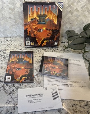 DOOM II Hell on Earth PC big box CD-ROM Software GT Interactive 1995 READ