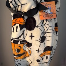 Disney Halloween Mickey  Minnie Plush Throw Blanket NWT 50x70 Super Soft Fleece