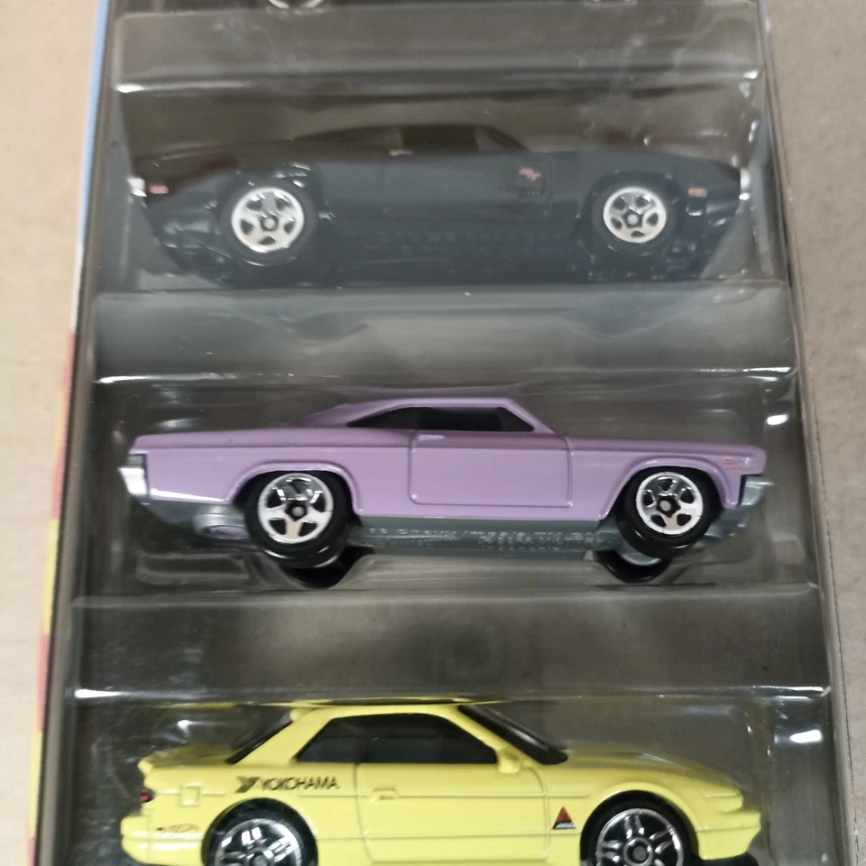 2025 Hot Wheels Fast And Furious 5 Pack GT3 RS Silvia Charger Impala Cuda - Image 4 of 4