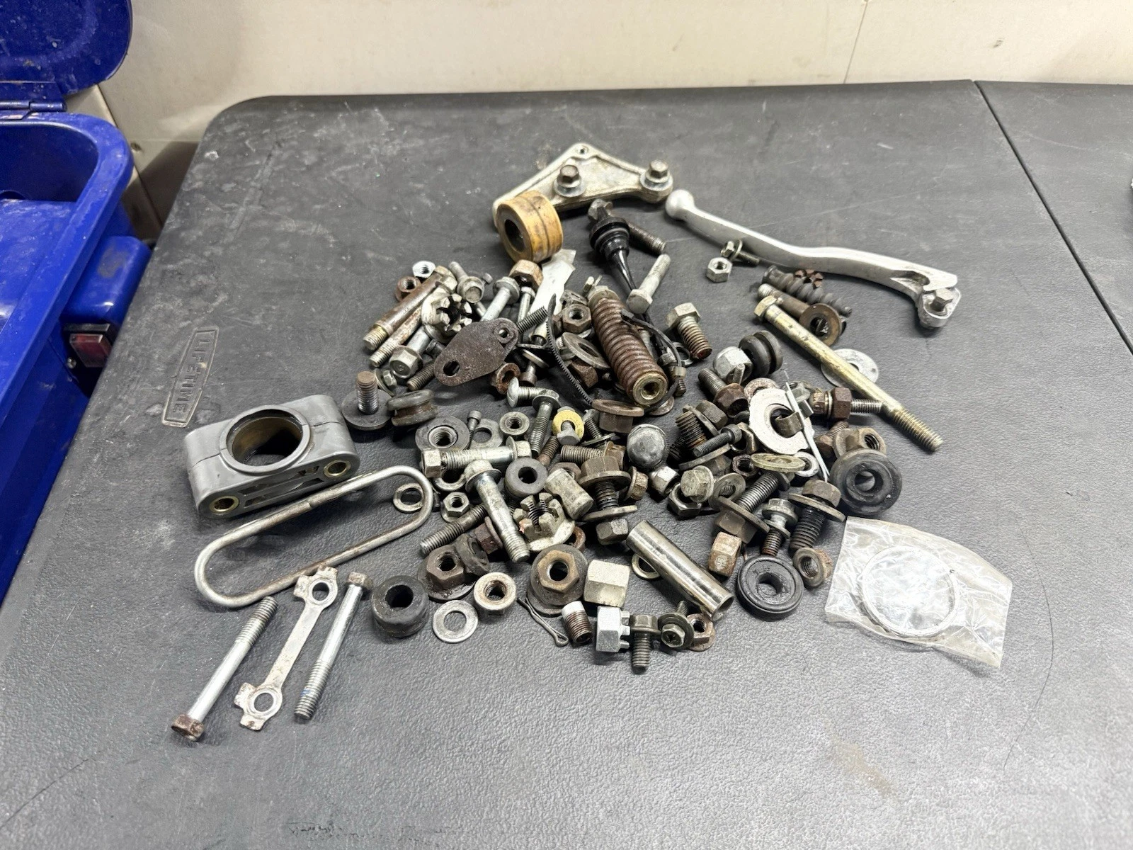 ✅ 1994 Yamaha Blaster 200 YFS200 Body Bolts Hardware Nuts Miscellaneous OEM
