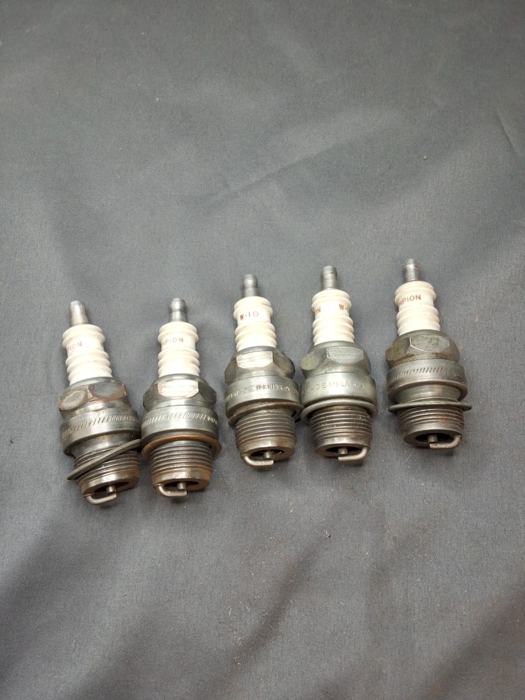 5 Champion W-10 Spark Plugs  Used, Clean, Good