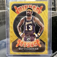 2021-22 Donruss Optic Wilt Chamberlain Winner Stays Gold Wave SP #12 HOF Lakers