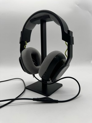 ASTRO Gaming A10 Gen 2 Wired Headset Flip-to-Mute Xbox Series X S PC Black (2)