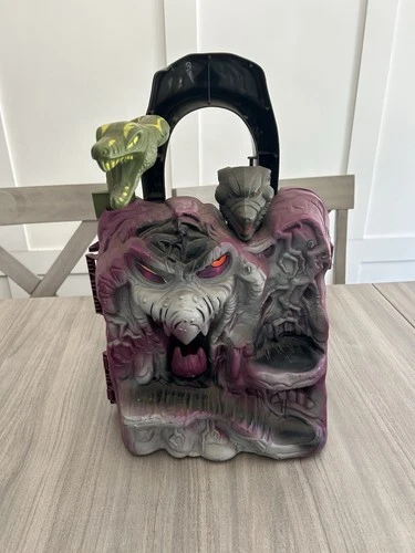 Vintage 1983 MOTU Snake Mountain Masters of the Universe Playset Good Condition