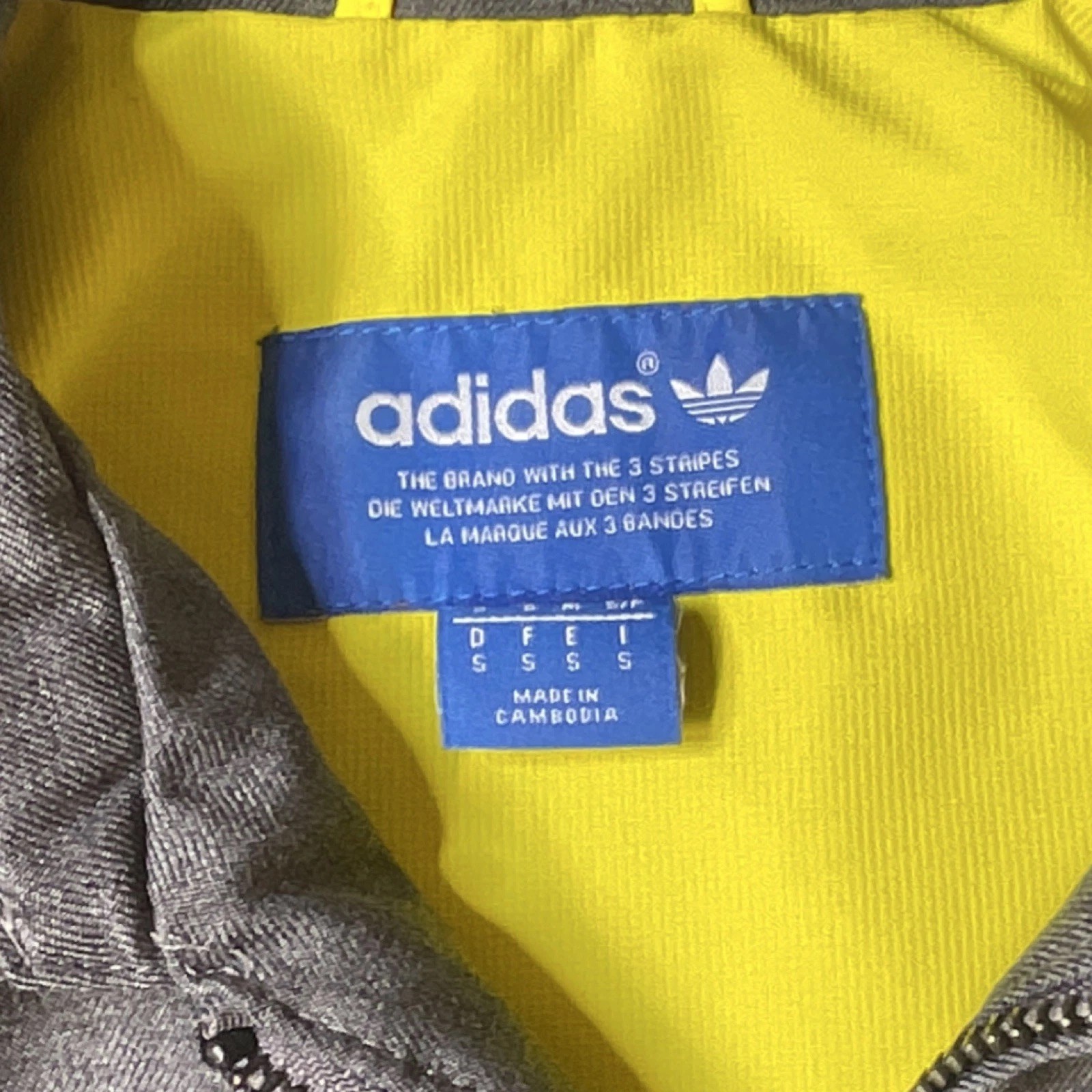 RARE Adidas Originals AO Workwear Cargo Utility Jacket Grey Yellow Mens Sz S image 6