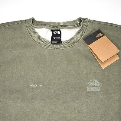 NWT Supreme NY The North Face Pigment Print Logo Sweatshirt NWT Supreme NY The North Face Pigment Print Logo Sweatshirt