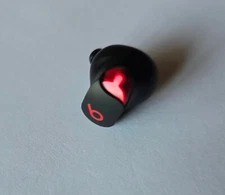 DEFECTIVE Black Beats Fit Pro Wireless LEFT SIDE Earbud - NO POWER & NO EARHOOK