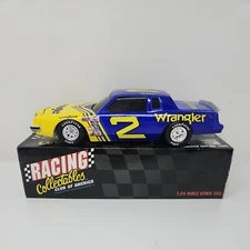 Racing Collectable Club of America Dale Earnhardt 1:24 Stock Car 1995 Bank # 2
