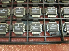 PIC16C774/PQ Lot of Four NOS Pieces from Microchip