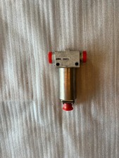 Beechcraft KingAir King Air Fuel Transfer Solenoid PN 100-389020-1