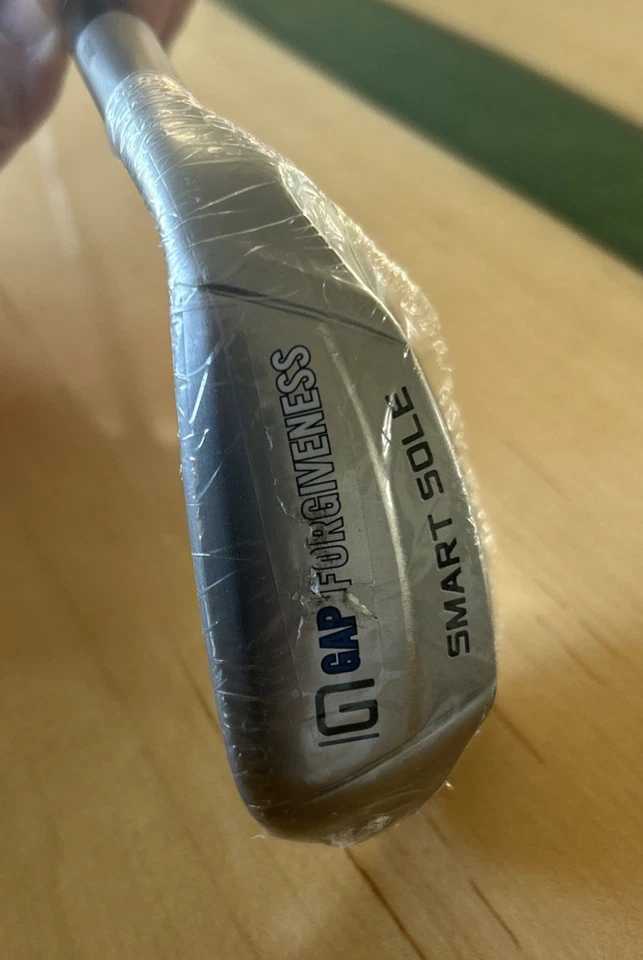 Neu RH Cleveland Smart Sole Full Face Gap Wedge mit UST Recoil Graphit - Bild 2 von 4