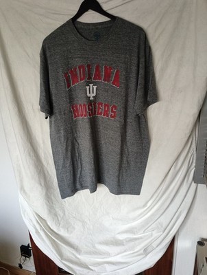 T-Shirt THREADS XXL Grau mit Aufdruck Im Brustbereich Kurzarm Rundhalsausschnitt