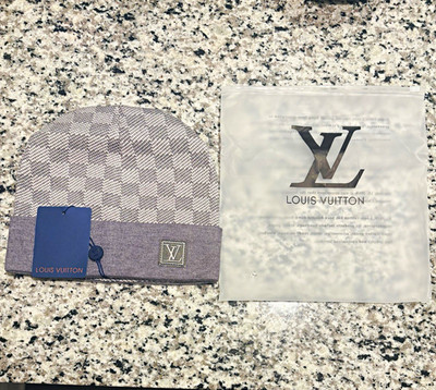 Louis Vuitton Gray Check Knit Beanie Hat Men's One Size Stretch