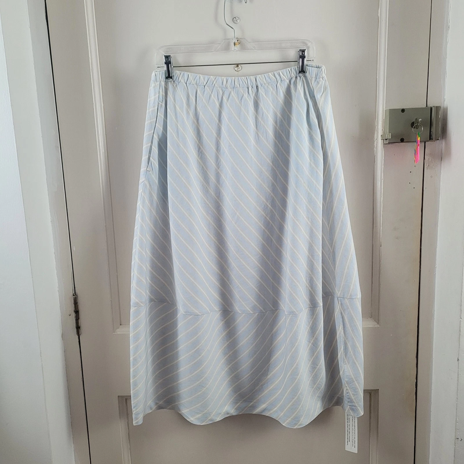 Poetry Cotton Linen Blend Lightweight Midi Skirt Striped Balloon Hem Size 16 Uk
Opens in a new windo