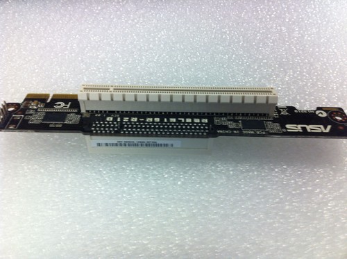 ASUS PCIE Erweiterungsfähigkeit mit flexiblem I/O Upgrade Kit, RE8LE16R-R21D - Bild 3 von 3