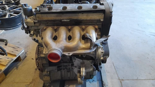 6FZ Teilmotor für PEUGEOT 406 BERLINA (S1/S2) SR 1997 107143 - Bild 2 von 8