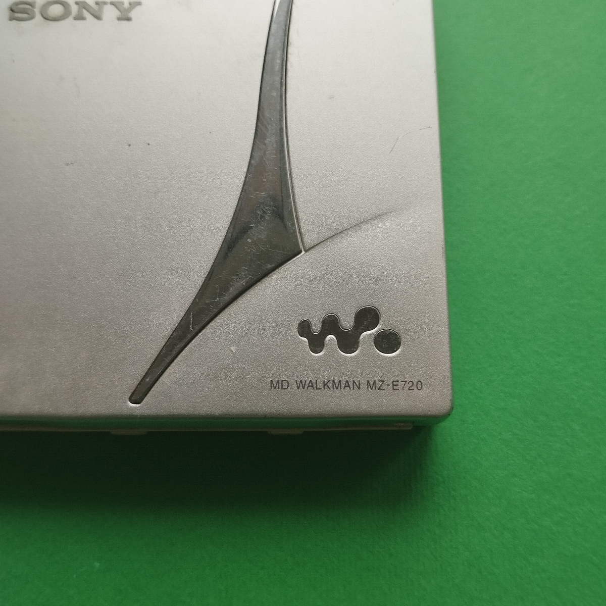 Sony Walkman MDウォークマンMZ-E25 動作品 ソニー シルバー 2025年最新】MDウォークマンMZ-E25の人気アイテム - メルカリ