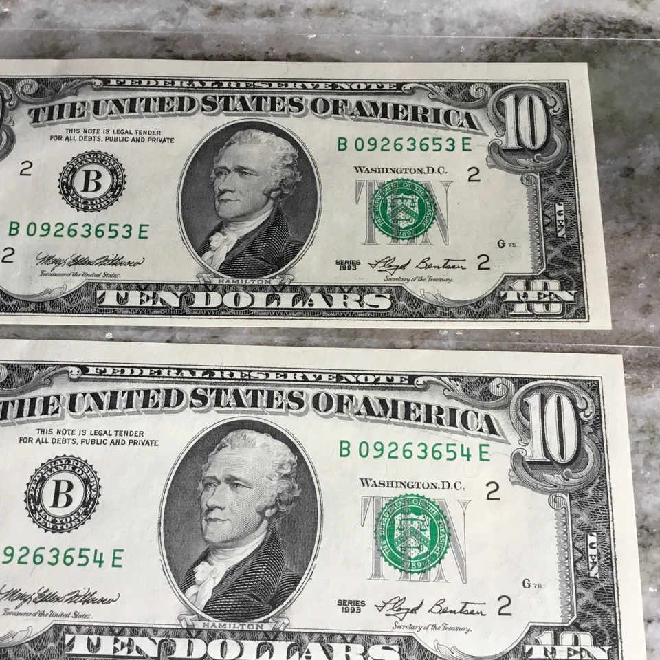 (( TWO CONSECUTIVE )) $10 1993 ((CHOICE CU)) FEDERAL RESERVE NOTE - Image 2 of 4