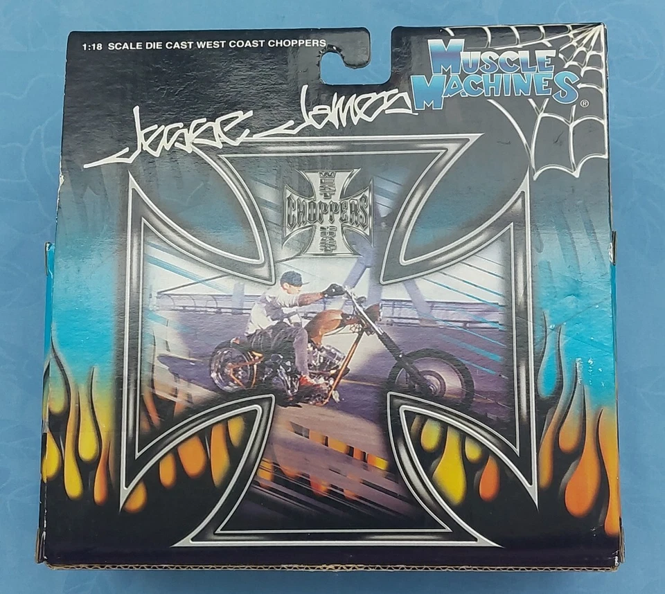 JESSIE JAMES CHERRY CFL DIE-CAST MOTORCYCLE 1:18 SCALE MUSCLE MACHINES NEW N BOX - Image 3 of 4