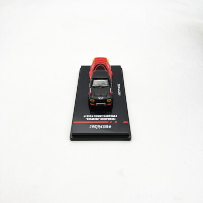 INNO64 1:64 Nissan Sunny Hakotora 
