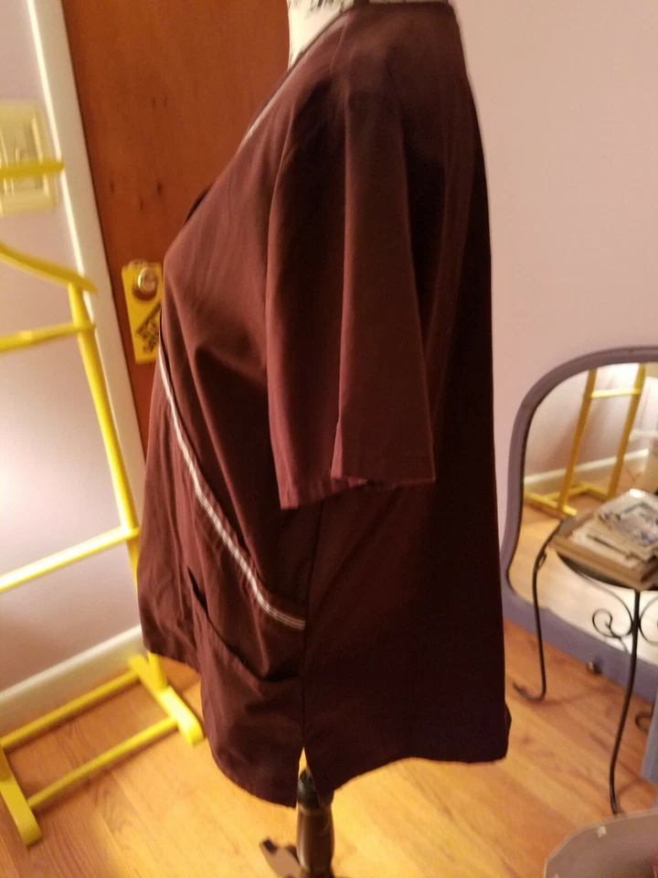 Top y pantalón SB Scrubs talla XG XL marrón. Juego. Nuevo. Excelente estado. Foto 4 de 4