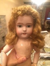 Muñeca de porcelana antigua alemana